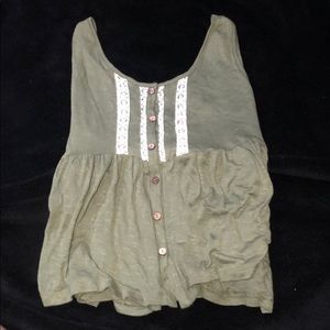 i never wear this top! super cute though!!